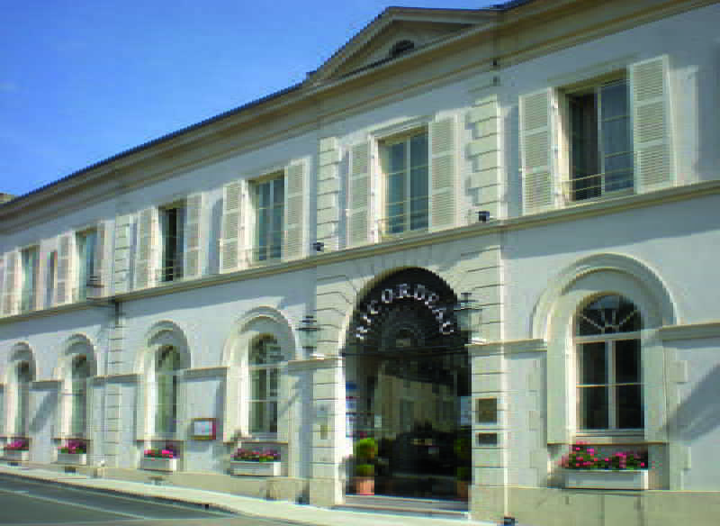 Hotel-Restaurant Ricordeau Loué Eksteriør bilde